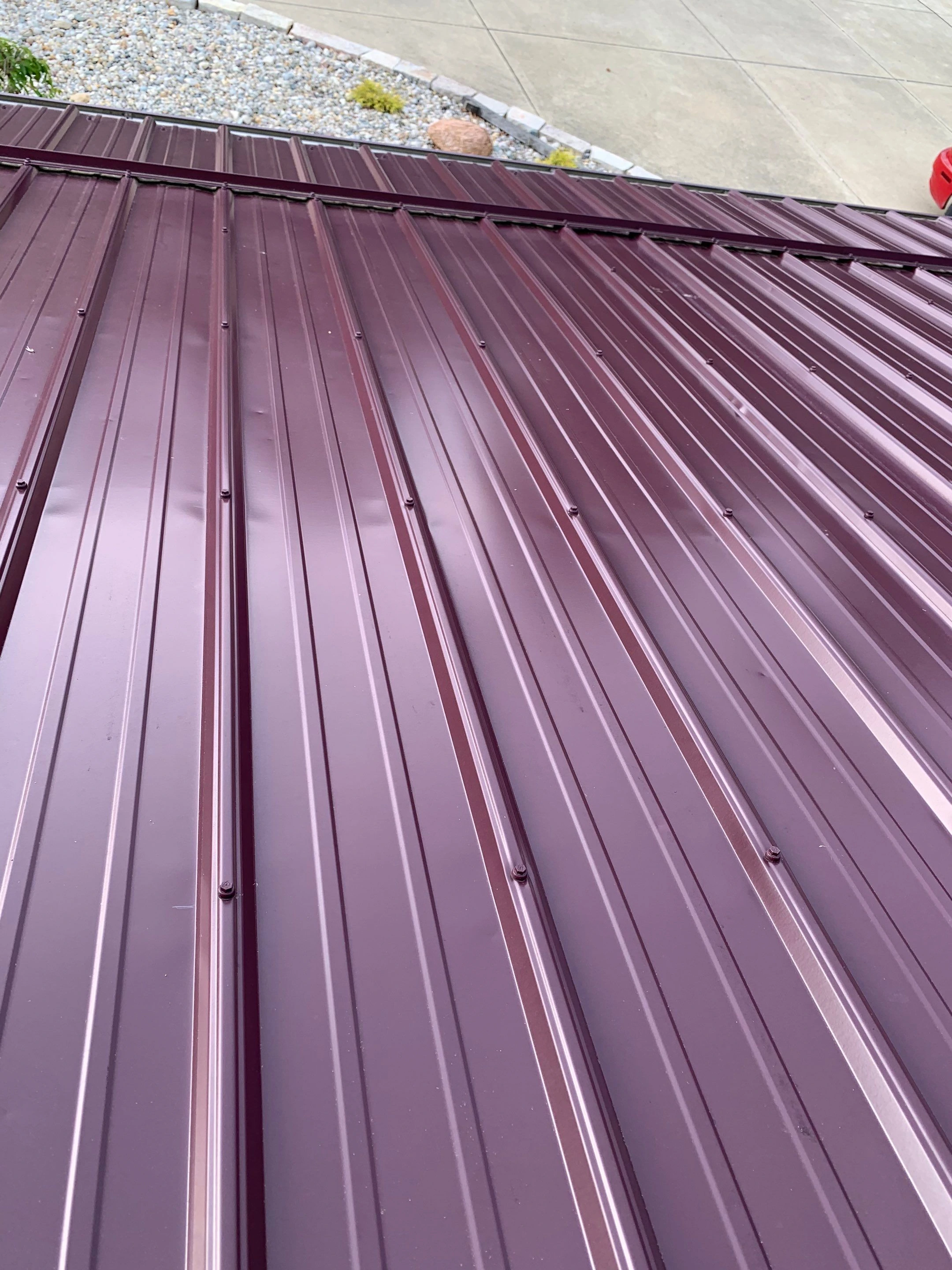 Are Metal Roofs Dangerous in a Lightning Storm in Princes Lakes?