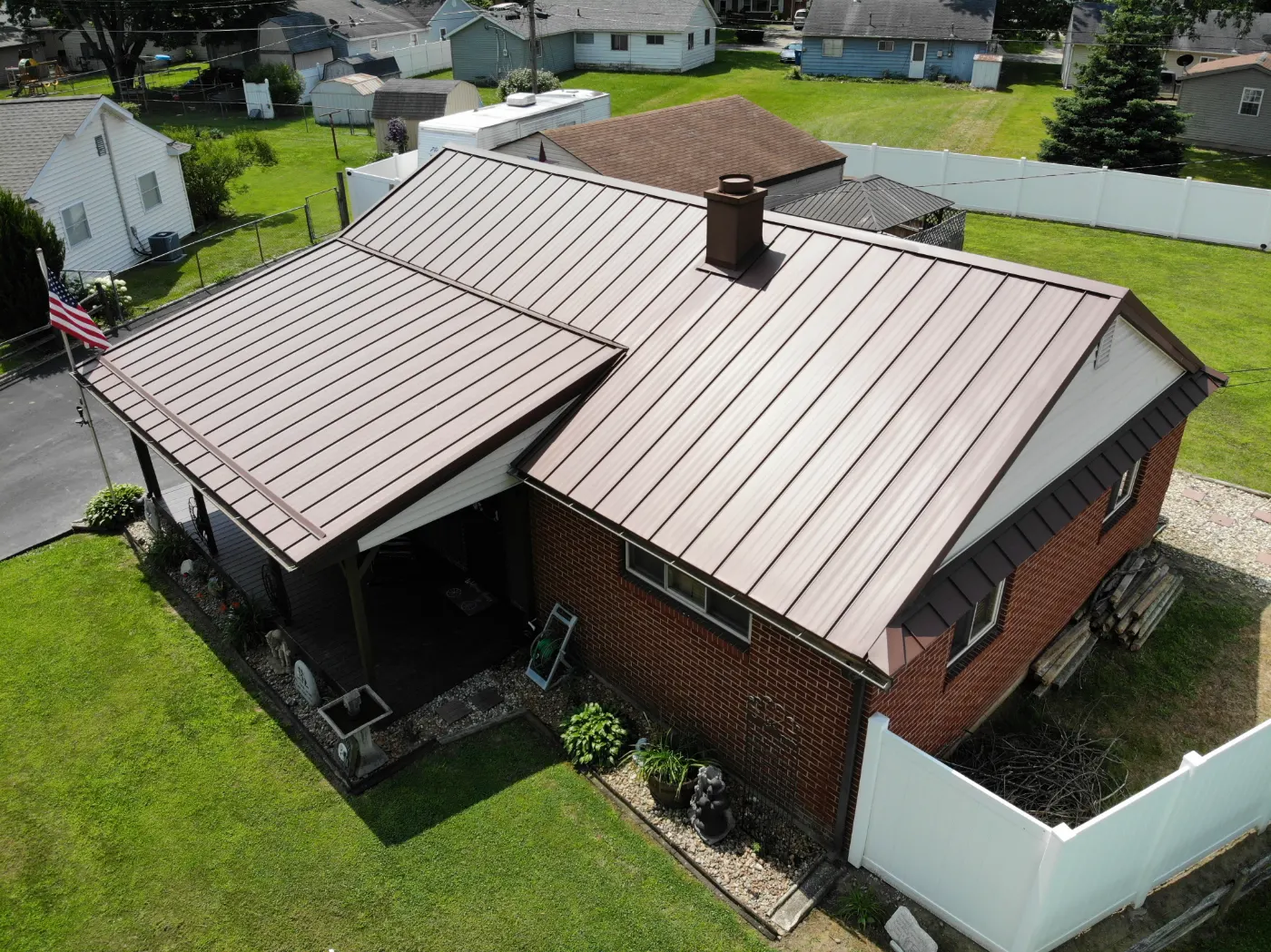 Manufacturer-certified roof installation in Princes Lakes